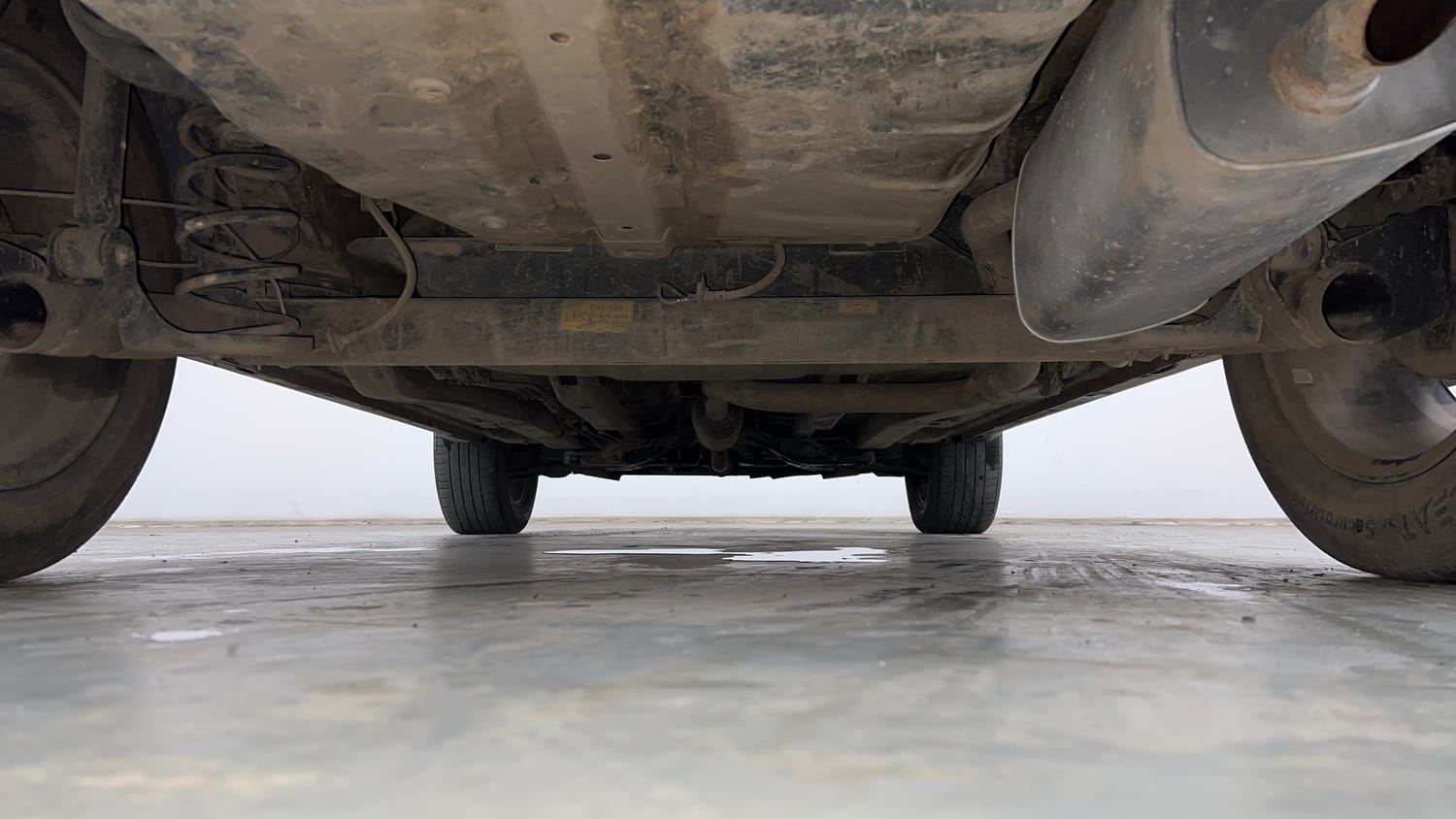 Used 2018 Tata Nexon XZ Plus Petrol Manual extra REAR UNDERBODY VIEW (TAKEN FROM REAR)