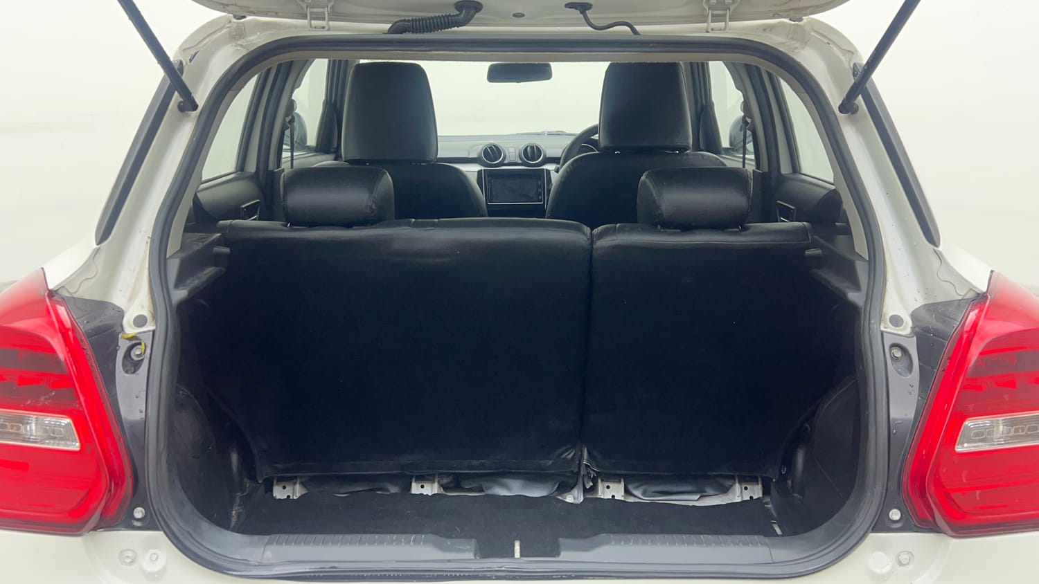 Used 2018 Maruti Suzuki Swift ZXi Plus Petrol Manual interior DICKY INSIDE VIEW