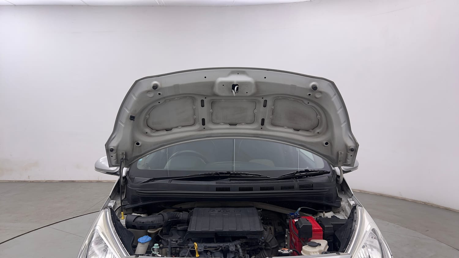 Used 2018 Hyundai Grand i10 Sportz 1.2 Kappa VTVT Petrol Manual engine ENGINE & BONNET OPEN FRONT VIEW