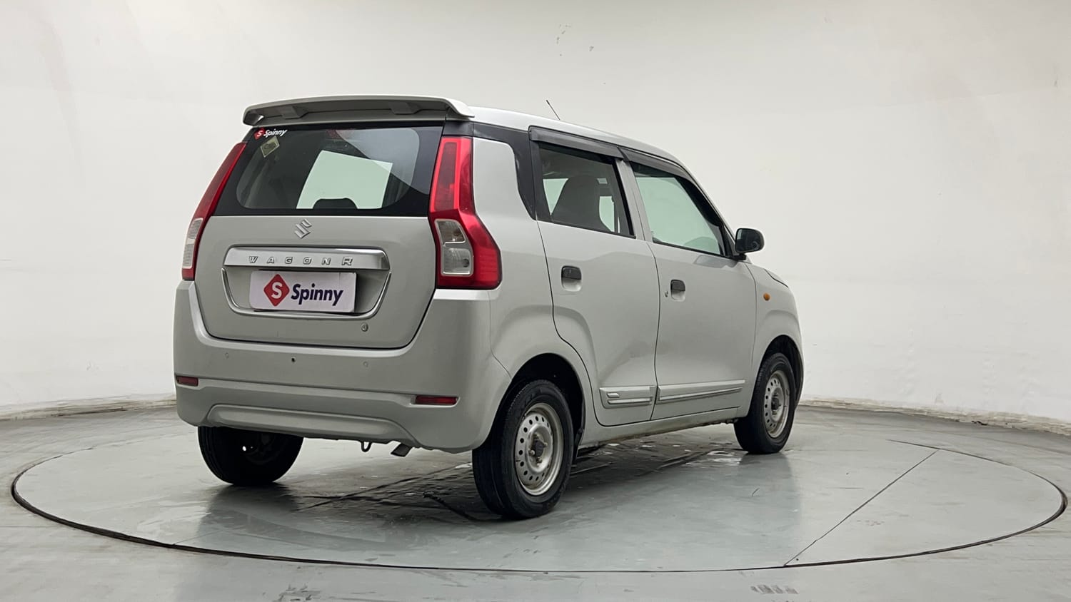 Used 2020 Maruti Suzuki Wagon R LXi 1.0 CNG Cng Manual exterior RIGHT REAR CORNER VIEW