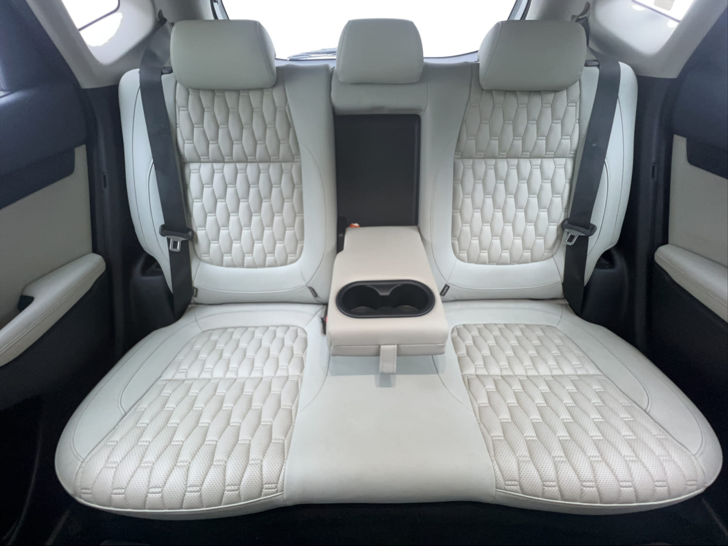 Used 2022 kia Seltos HTX 1.5 IVT Petrol Automatic interior REAR SEAT CONDITION VIEW