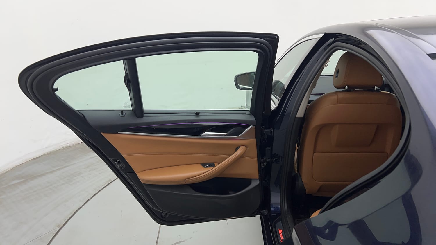 Used 2018 BMW 5 Series 520d Luxury Line Diesel Automatic interior LEFT REAR DOOR OPEN VIEW