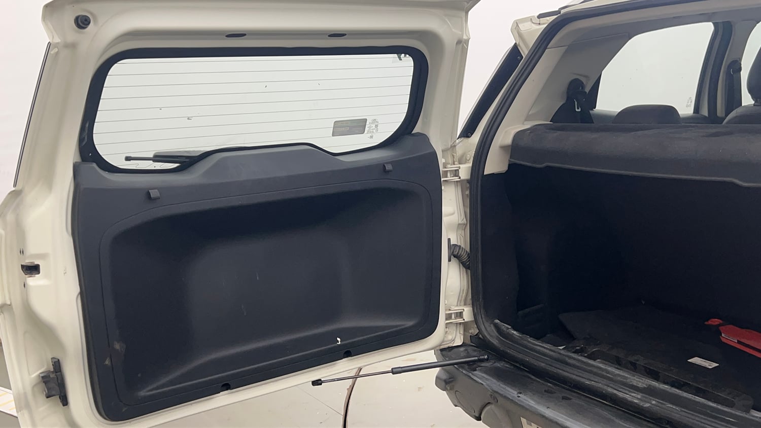 Used 2019 Ford EcoSport Titanium 1.5L Ti-VCT Petrol Manual interior DICKY DOOR OPEN VIEW
