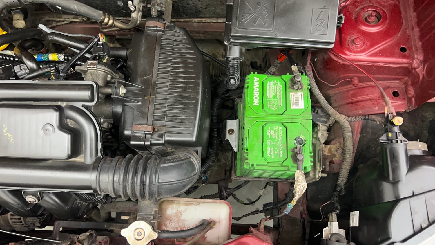 Used 2016 Renault Kwid RXT Petrol Manual engine ENGINE LEFT SIDE VIEW