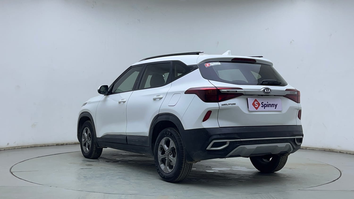 Used 2020 Kia Seltos HTK Plus 1.5 Diesel Diesel Manual exterior LEFT REAR CORNER VIEW