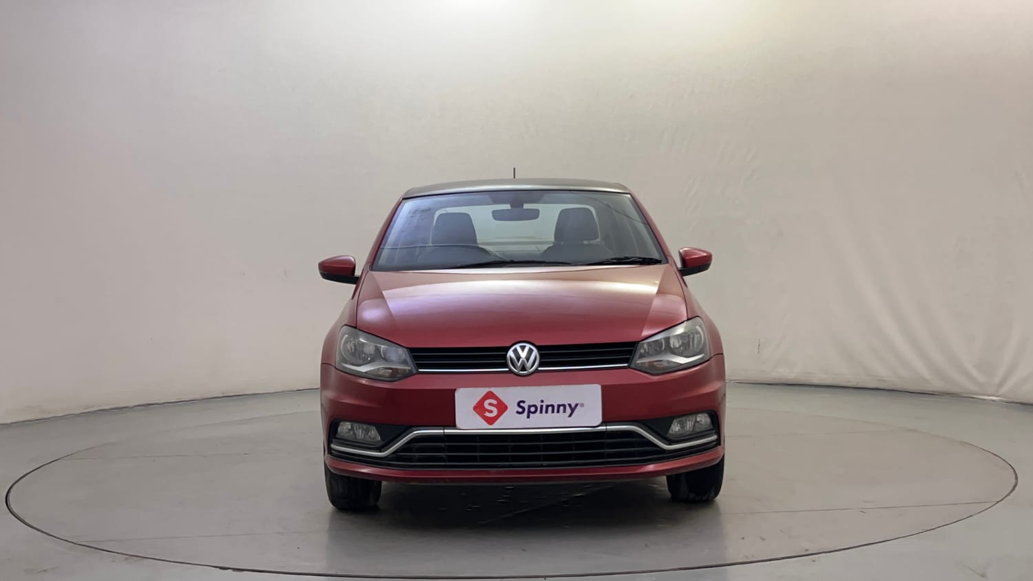 Used 2019 Volkswagen Ameo Highline Plus 1.0L (P) 16 Alloy Petrol Manual exterior FRONT VIEW