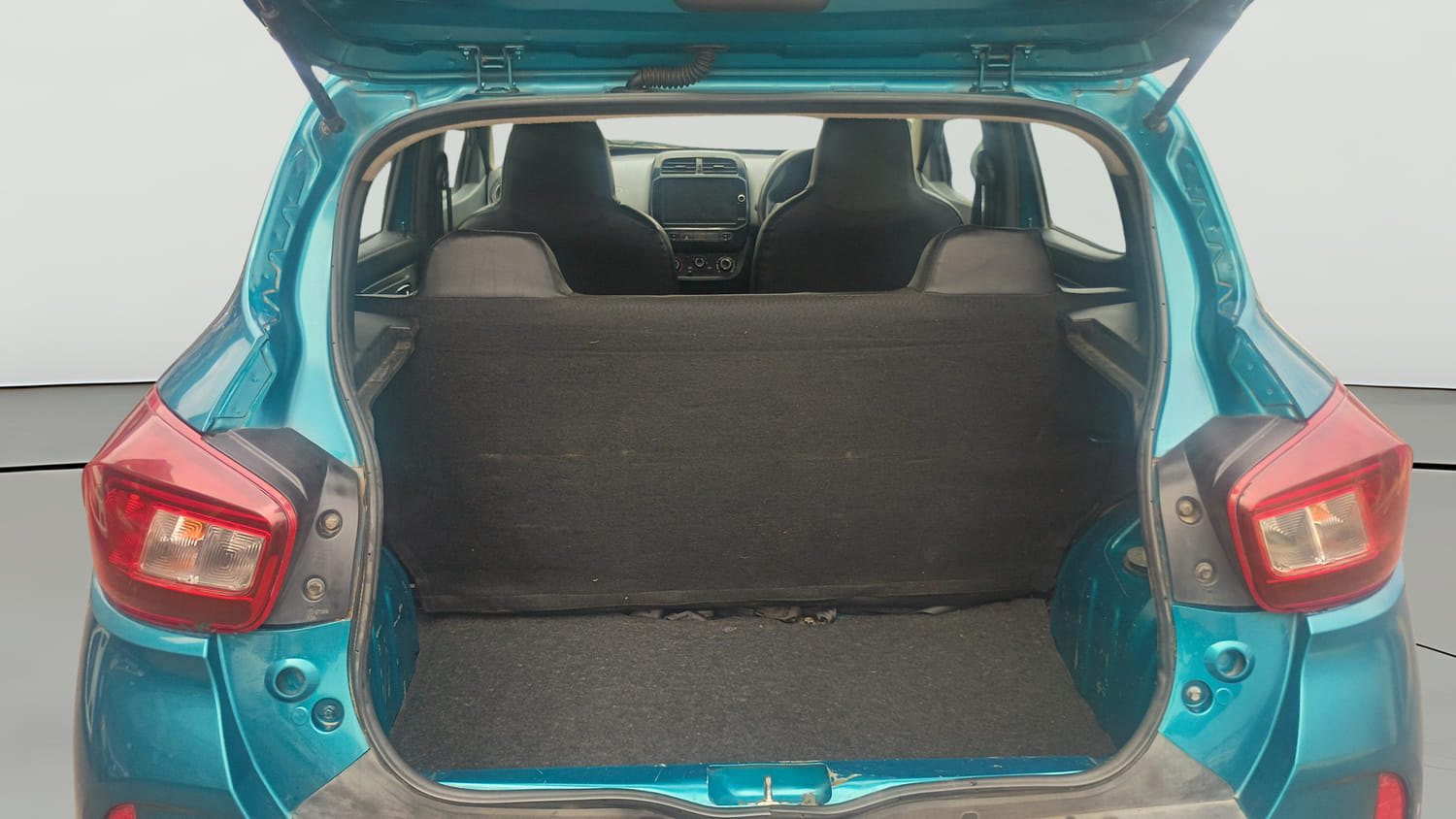 Used 2020 Renault Kwid RXT Petrol Manual interior DICKY INSIDE VIEW