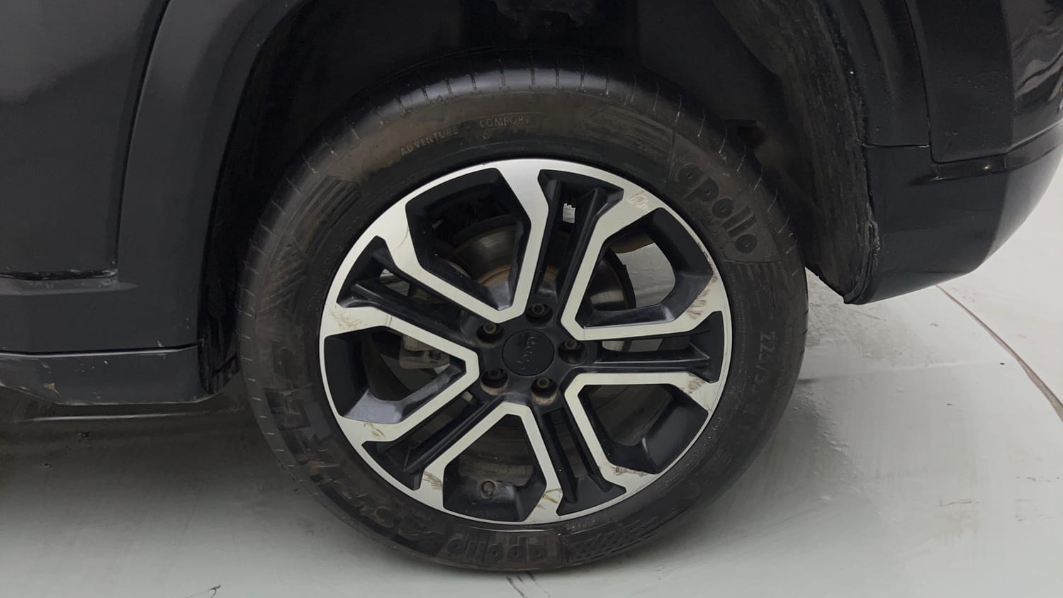 Used 2021 Jeep Compass Model S (O) Diesel 4x4 AT Diesel Automatic tyres LEFT REAR TYRE RIM VIEW