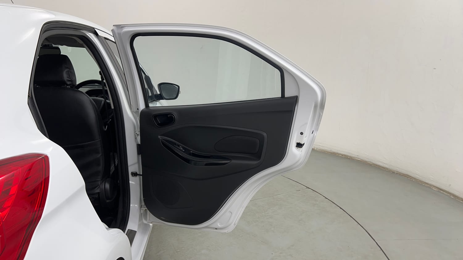 Used 2019 Ford Figo Titanium 1.2 Ti-VCT MT Petrol Manual interior RIGHT REAR DOOR OPEN VIEW