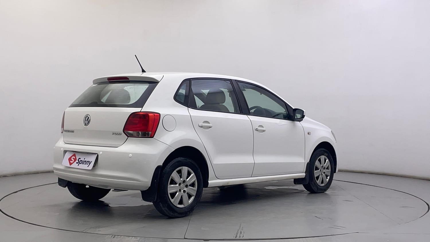 Used 2013 Volkswagen Polo Trendline 1.2L (P) Petrol Manual exterior RIGHT REAR CORNER VIEW