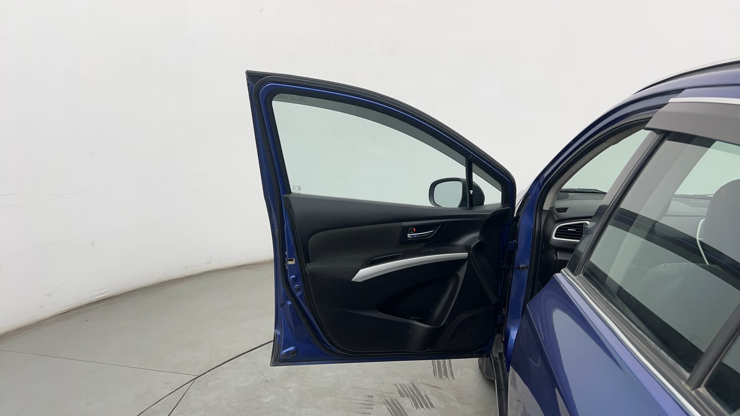 Used 2016 Maruti Suzuki S-Cross Zeta 1.3 Diesel Manual interior LEFT FRONT DOOR OPEN VIEW