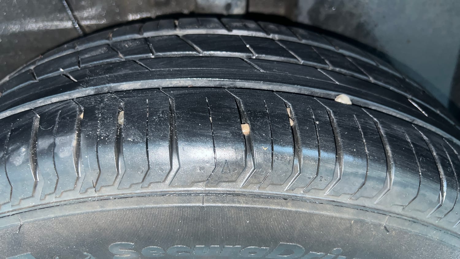 Used 2022 Tata Punch Adventure MT Petrol Manual tyres LEFT REAR TYRE TREAD VIEW