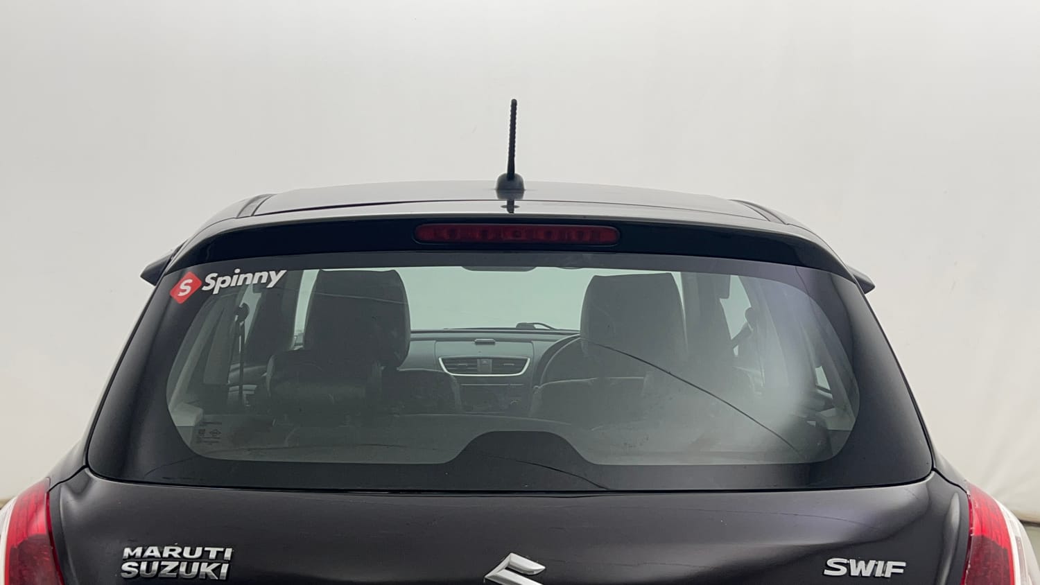 Used 2016 Maruti Suzuki Swift VXi Petrol Manual exterior BACK WINDSHIELD VIEW