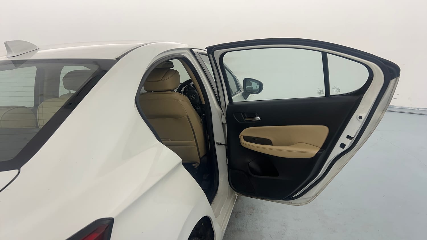 Used 2022 Honda City ZX Petrol Petrol Manual interior RIGHT REAR DOOR OPEN VIEW