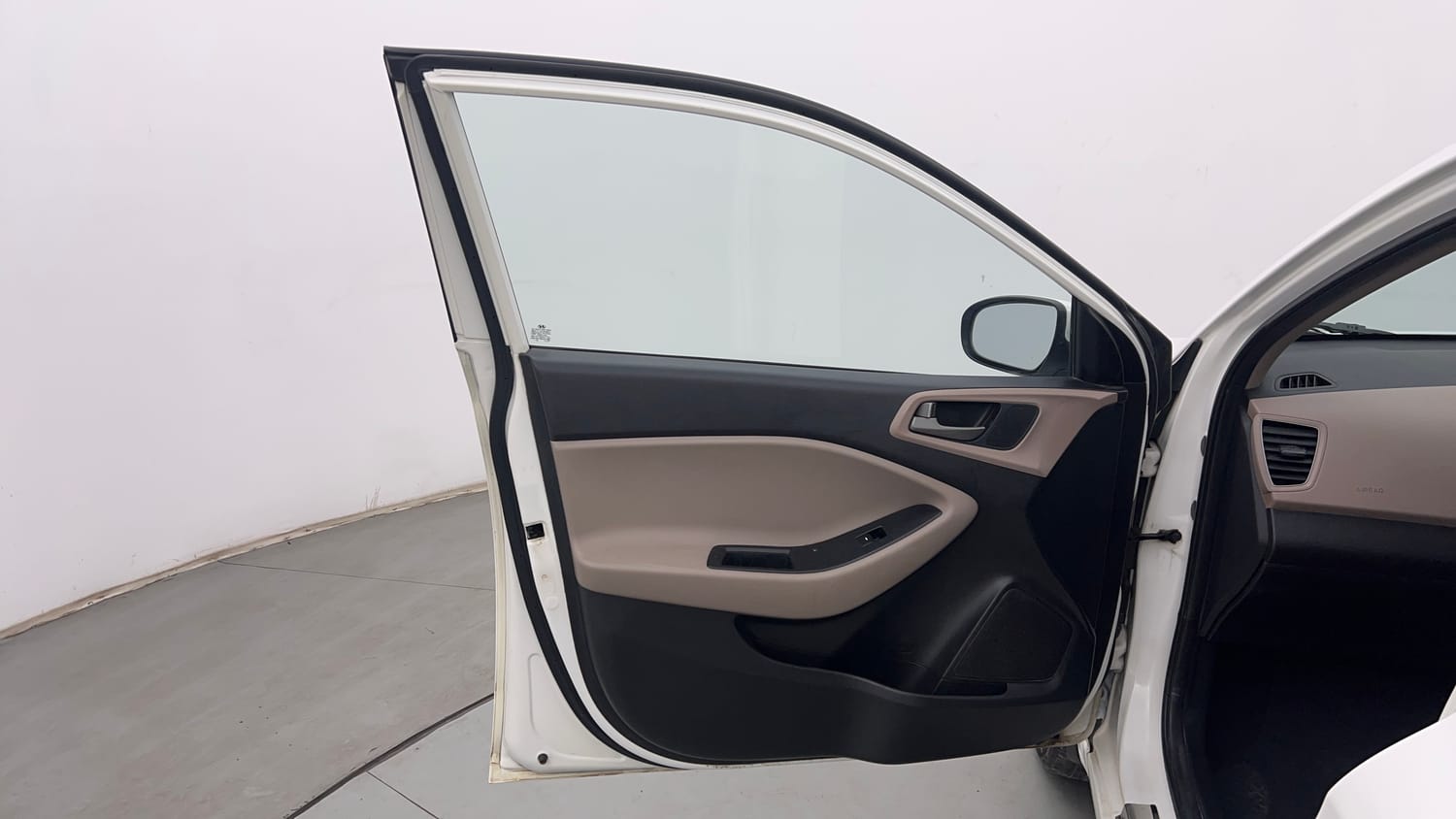 Used 2017 Hyundai Elite i20 Asta 1.2 Petrol Manual interior LEFT FRONT DOOR OPEN VIEW