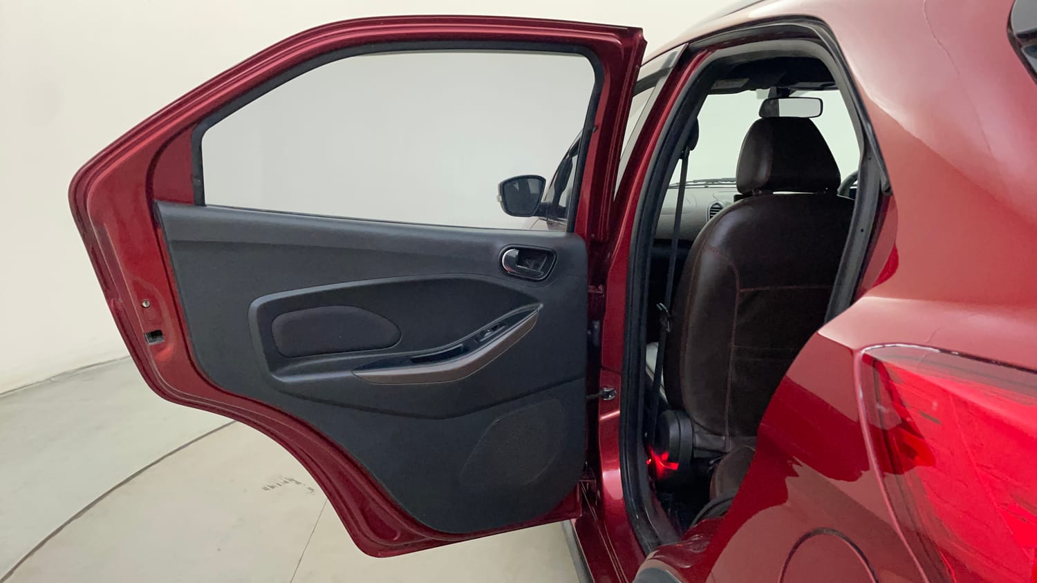 Used 2019 Ford Freestyle Titanium 1.2 Ti-VCT Petrol Manual interior LEFT REAR DOOR OPEN VIEW
