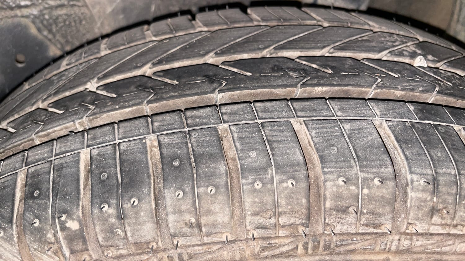 Used 2018 Maruti Suzuki Celerio VXi AMT Petrol Automatic tyres LEFT REAR TYRE TREAD VIEW
