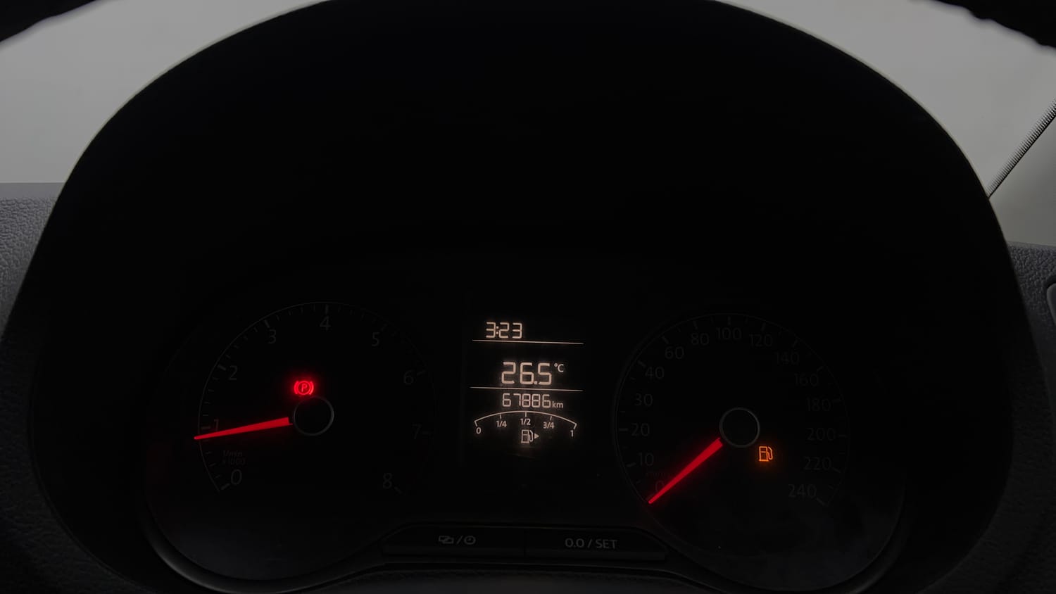 Used 2019 Volkswagen Ameo Trendline 1.0L (P) Petrol Manual interior CLUSTERMETER VIEW