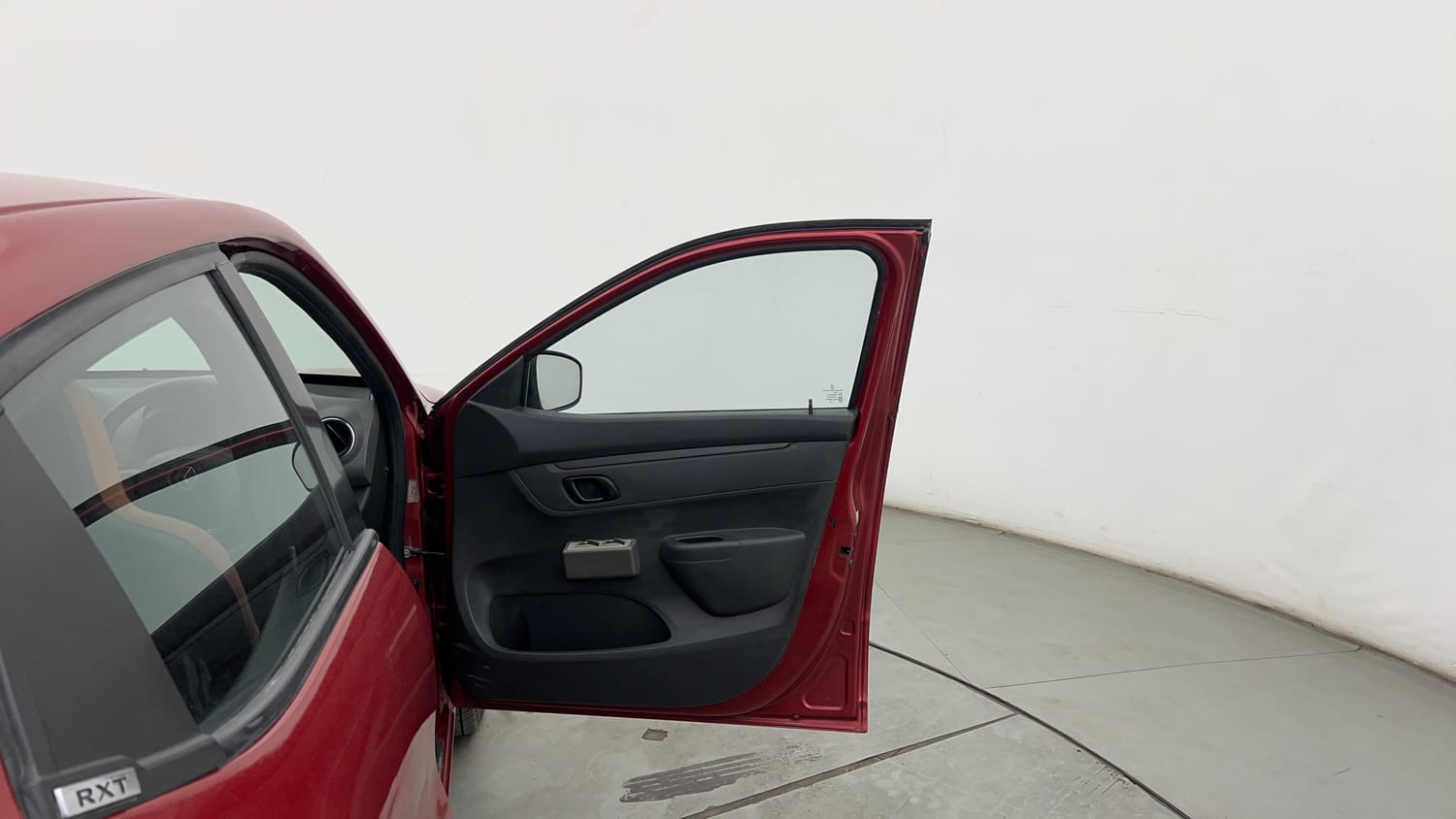 Used 2016 Renault Kwid RXT Petrol Manual interior RIGHT FRONT DOOR OPEN VIEW