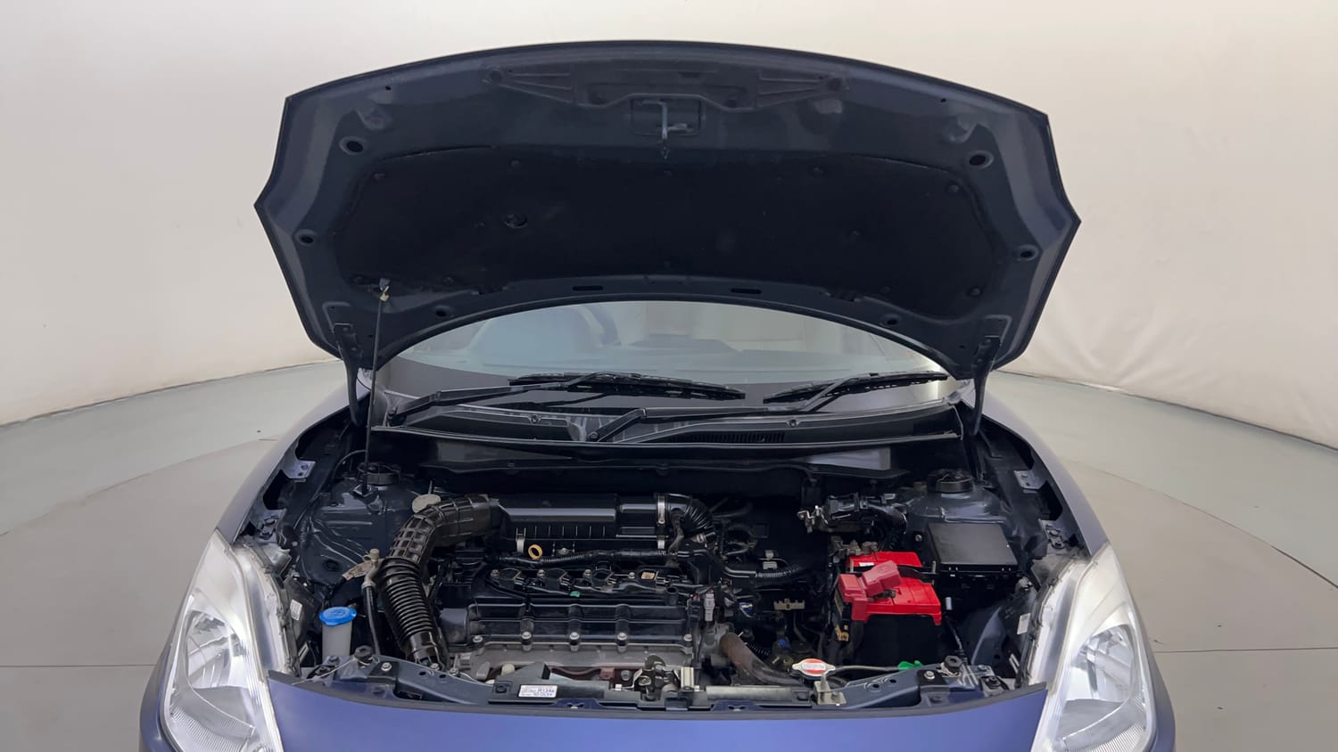 Used 2018 Maruti Suzuki Dzire ZXi Petrol Manual engine ENGINE & BONNET OPEN FRONT VIEW