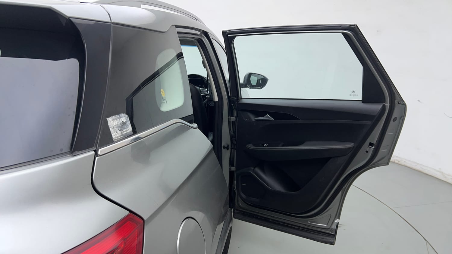 Used 2020 MG Motors Hector Sharp 1.5 DCT Petrol Petrol Automatic interior RIGHT REAR DOOR OPEN VIEW