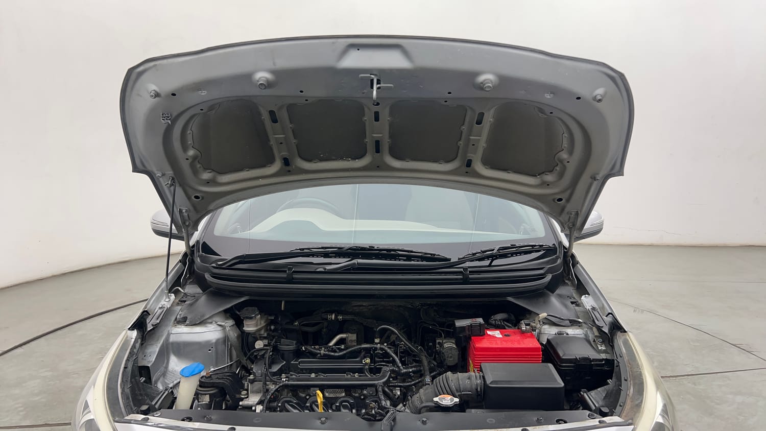 Used 2018 Hyundai Elite i20 Asta 1.2 (O) Petrol Manual engine ENGINE & BONNET OPEN FRONT VIEW