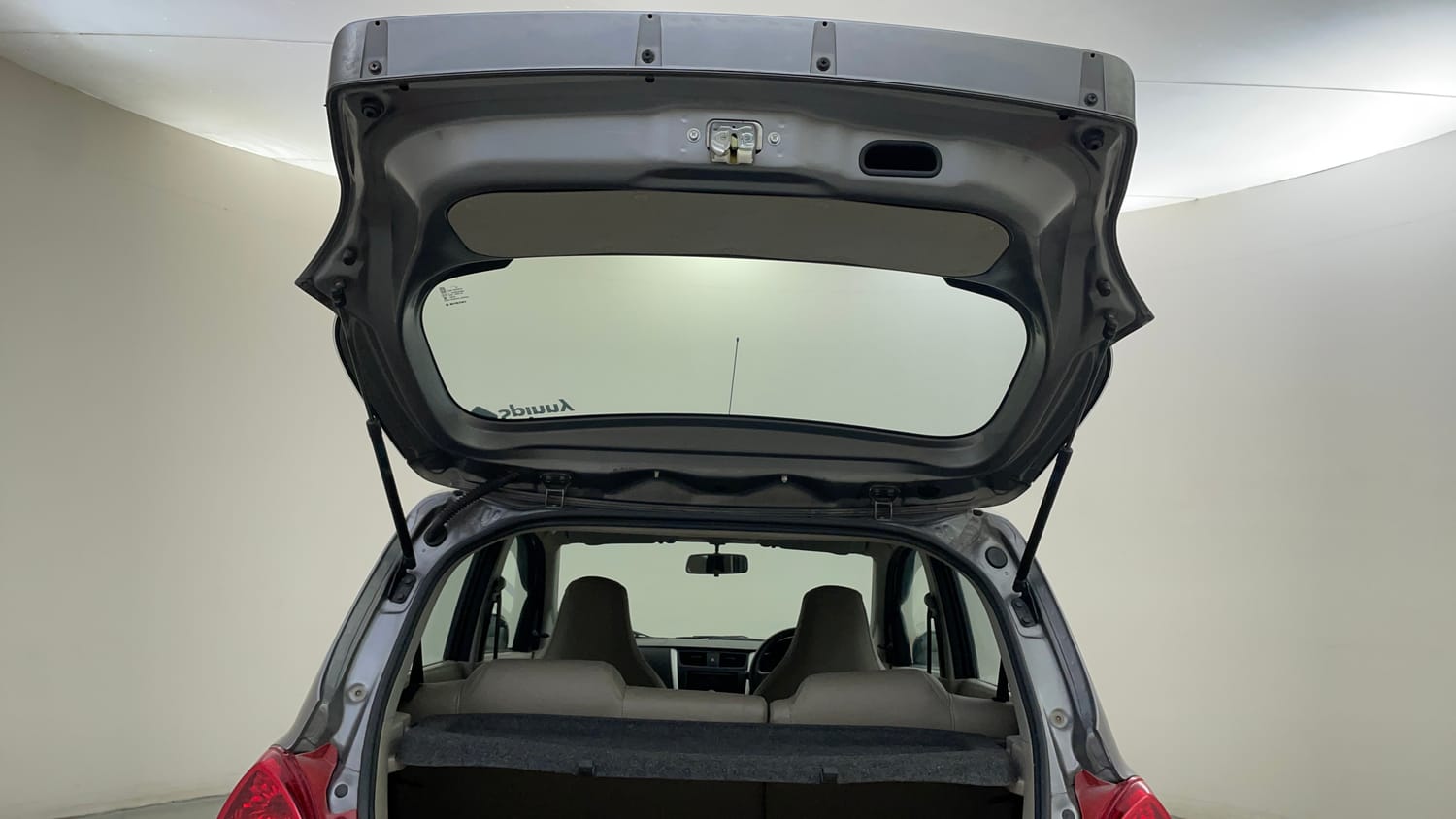 Used 2018 Maruti Suzuki Celerio VXi AMT Petrol Automatic interior DICKY DOOR OPEN VIEW