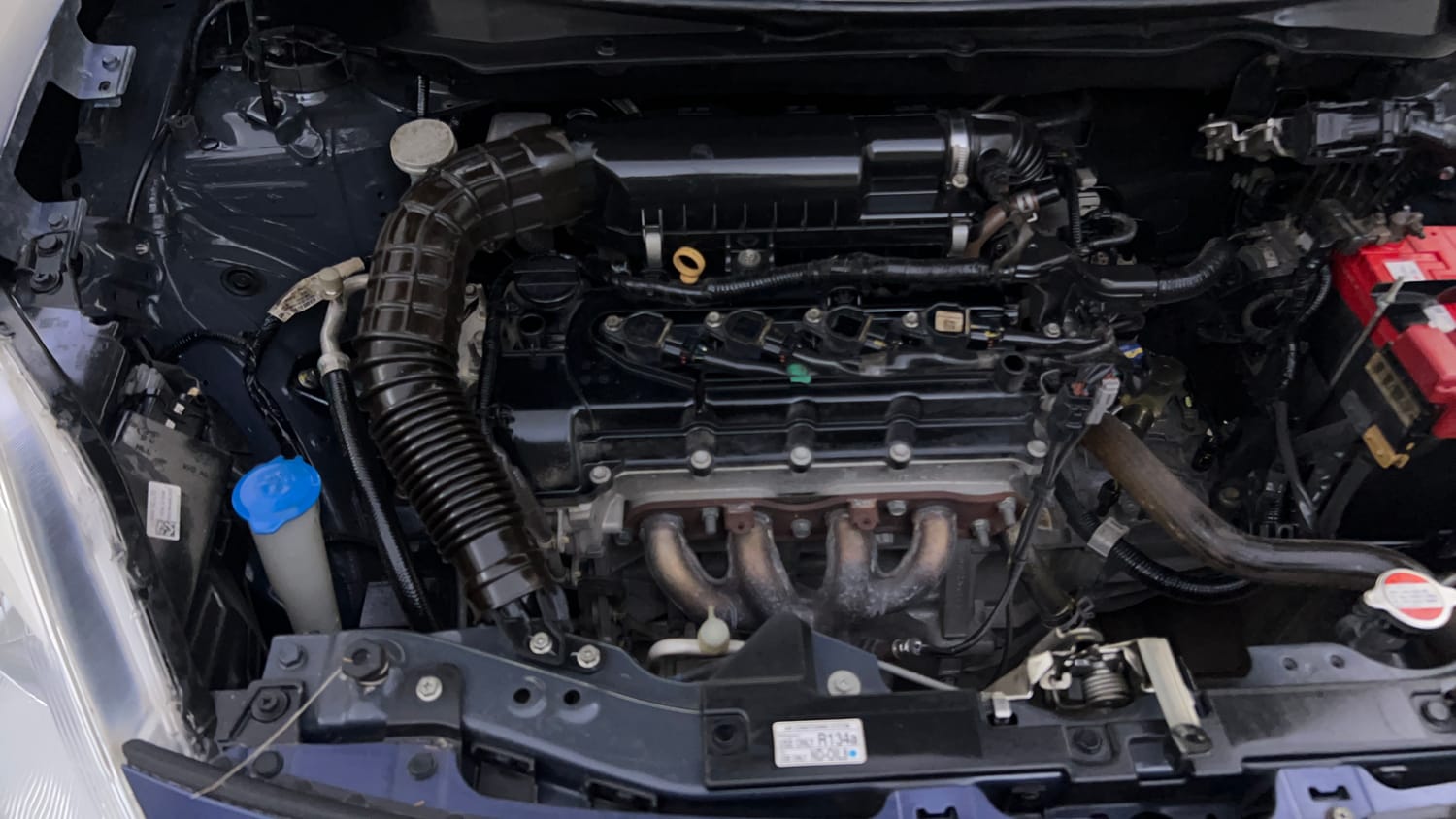 Used 2018 Maruti Suzuki Dzire ZXi Petrol Manual engine ENGINE RIGHT SIDE VIEW