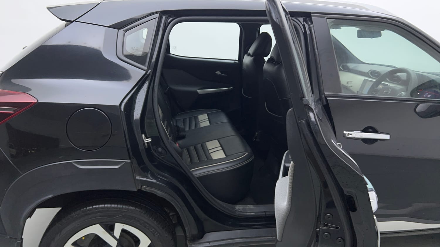 Used 2021 Nissan Magnite XV Turbo CVT Petrol Automatic interior RIGHT SIDE REAR DOOR CABIN VIEW