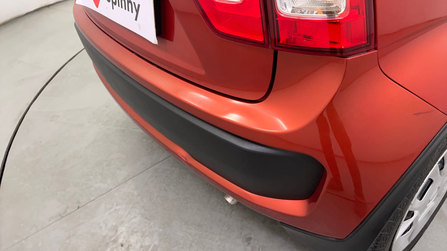 Used 2017 Maruti Suzuki Ignis Delta 1.2 AMT Petrol Automatic dents MINOR SCRATCH