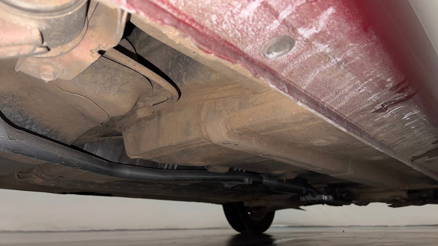 Used 2013 Hyundai i10 Era 1.1 iRDE2 Petrol Manual extra REAR RIGHT UNDERBODY VIEW