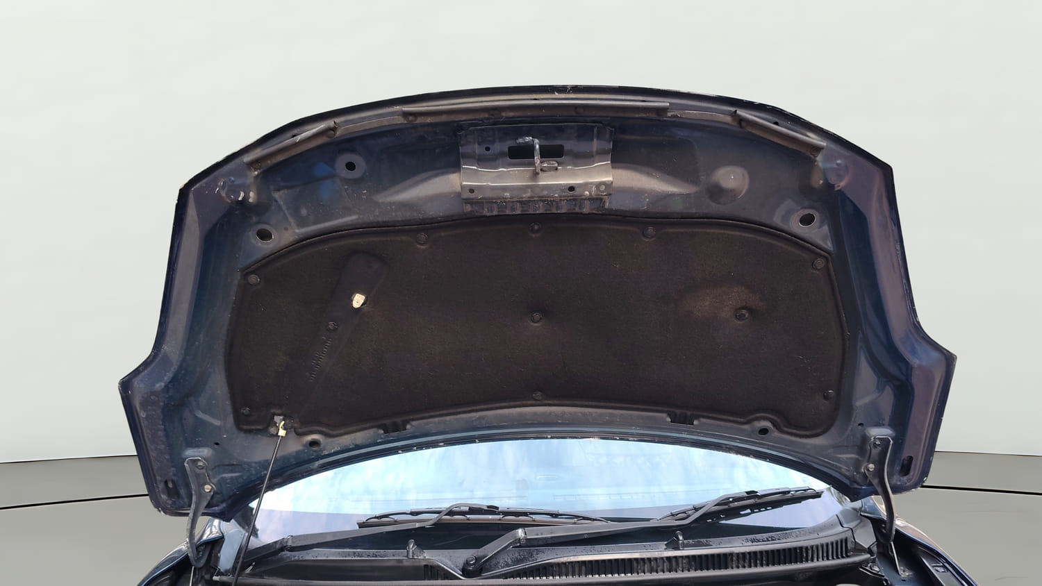 Used 2020 Maruti Suzuki Baleno Alpha Automatic Petrol Automatic engine ENGINE & BONNET OPEN FRONT VIEW