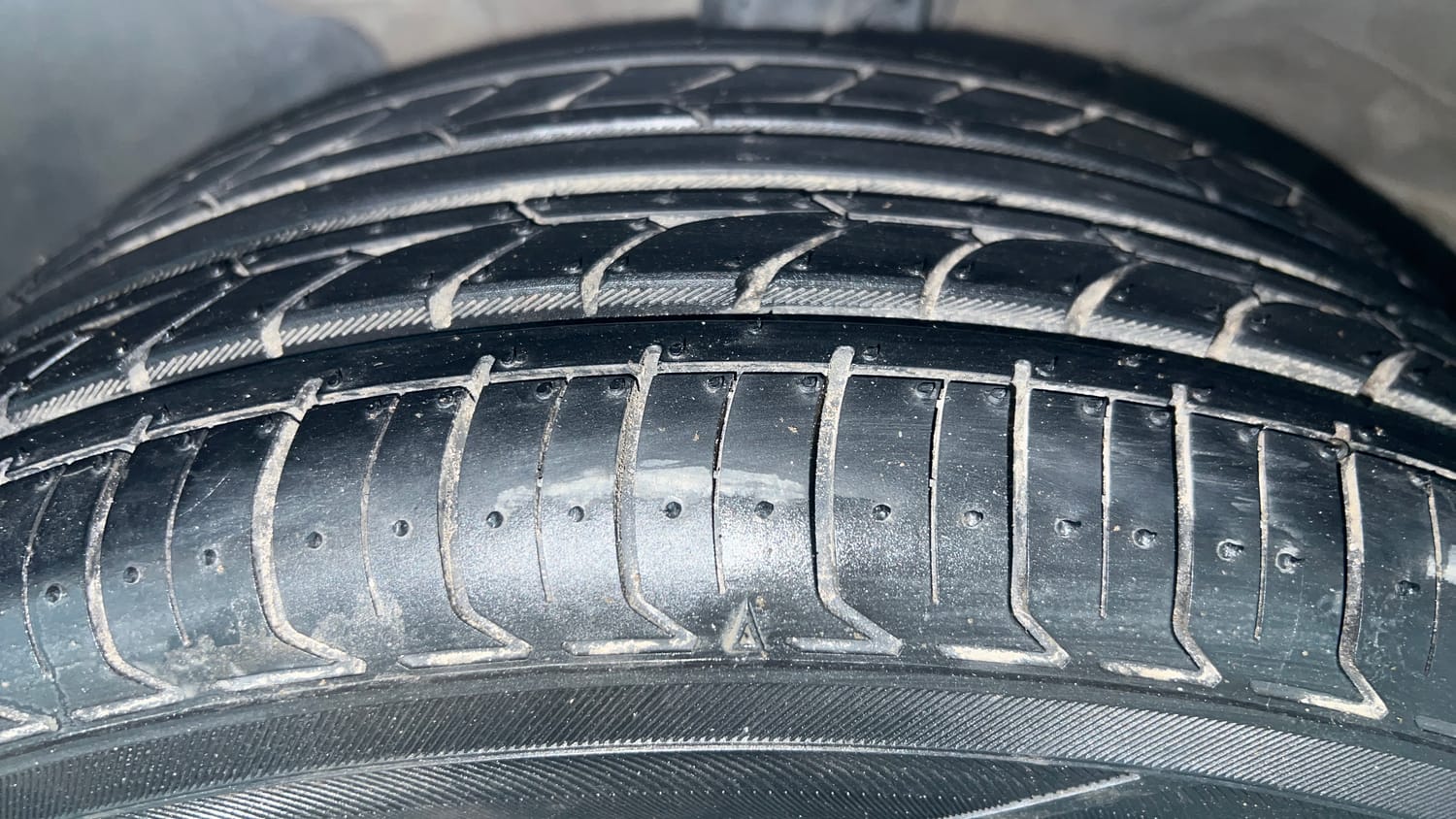 Used 2019 Hyundai Verna SX 1.6 VTVT Petrol Manual tyres LEFT FRONT TYRE TREAD VIEW