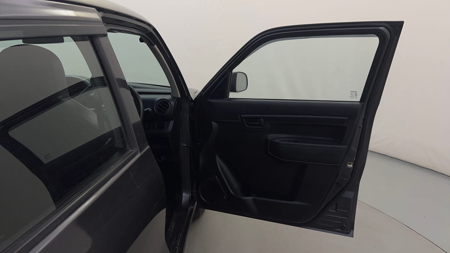 Used 2020 Maruti Suzuki S-Presso VXi (O) AMT Petrol Automatic interior RIGHT FRONT DOOR OPEN VIEW