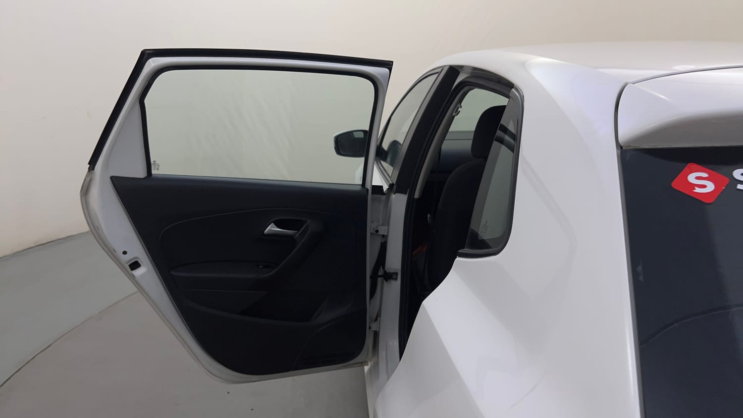 Used 2015 Volkswagen Polo Comfortline 1.2L (P) Petrol Manual interior LEFT REAR DOOR OPEN VIEW