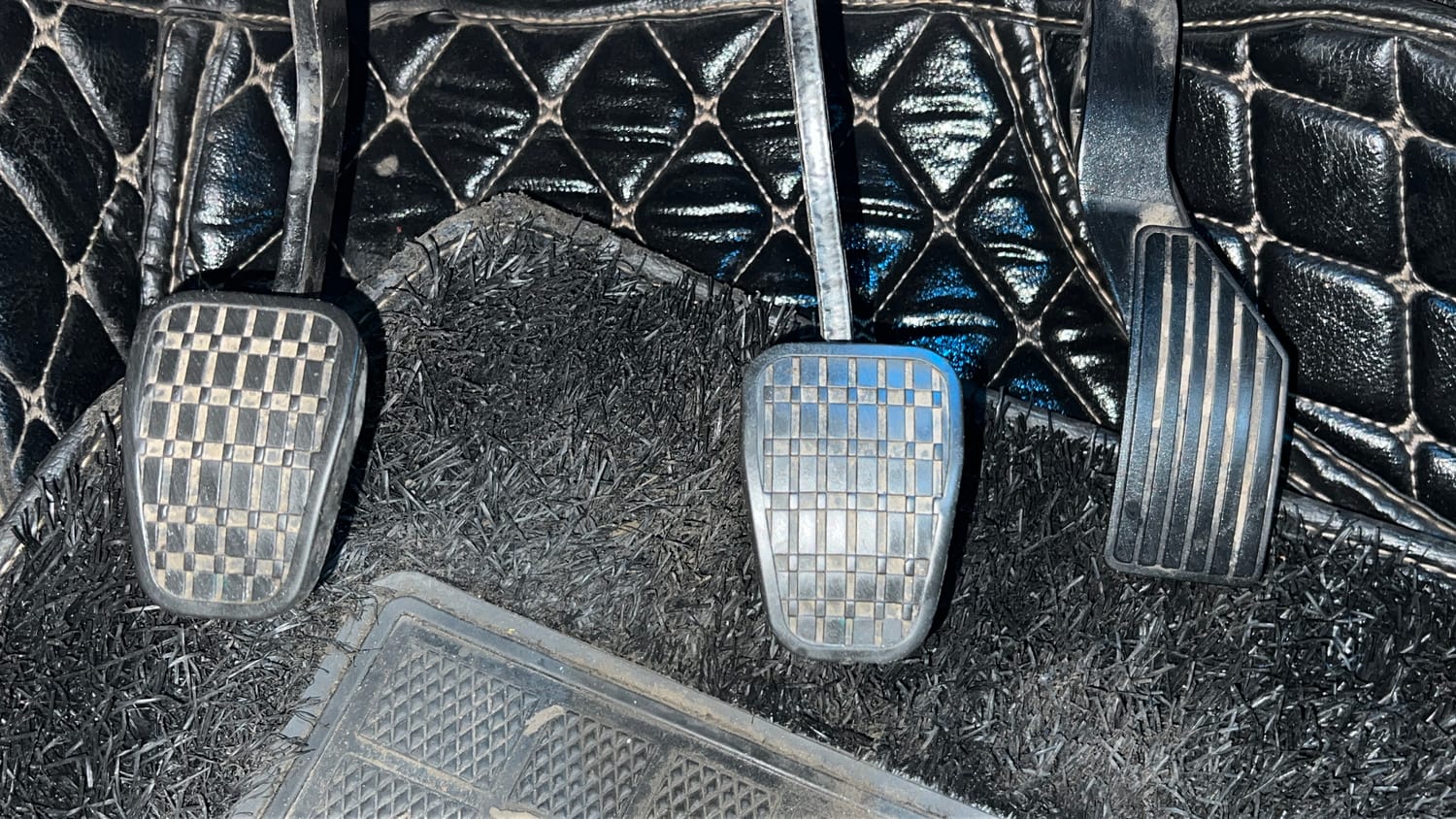 Used 2020 Tata Altroz XZ Petrol Petrol Manual interior PEDALS VIEW