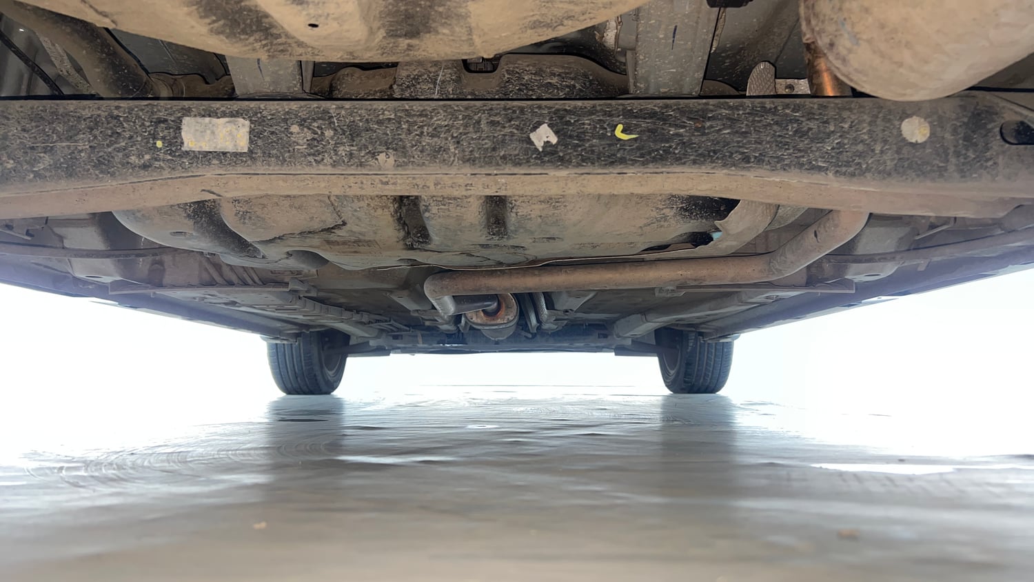 Used 2024 Hyundai New i20 Asta (O) 1.2 IVT Petrol Automatic extra REAR UNDERBODY VIEW (TAKEN FROM REAR)
