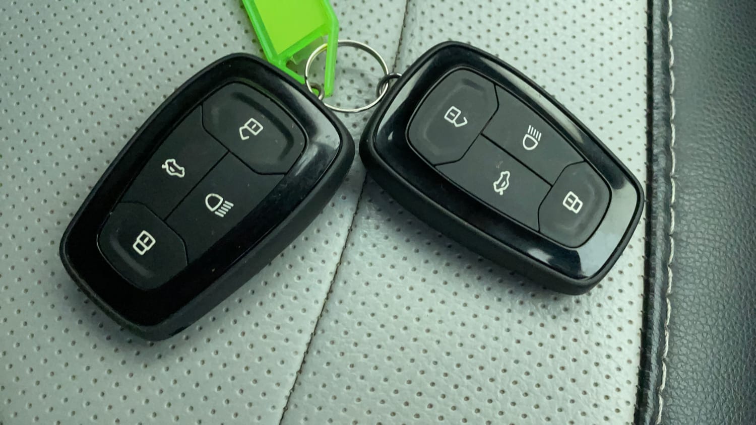 Used 2023 Tata Tigor XZ CNG Cng Manual extra CAR KEY VIEW