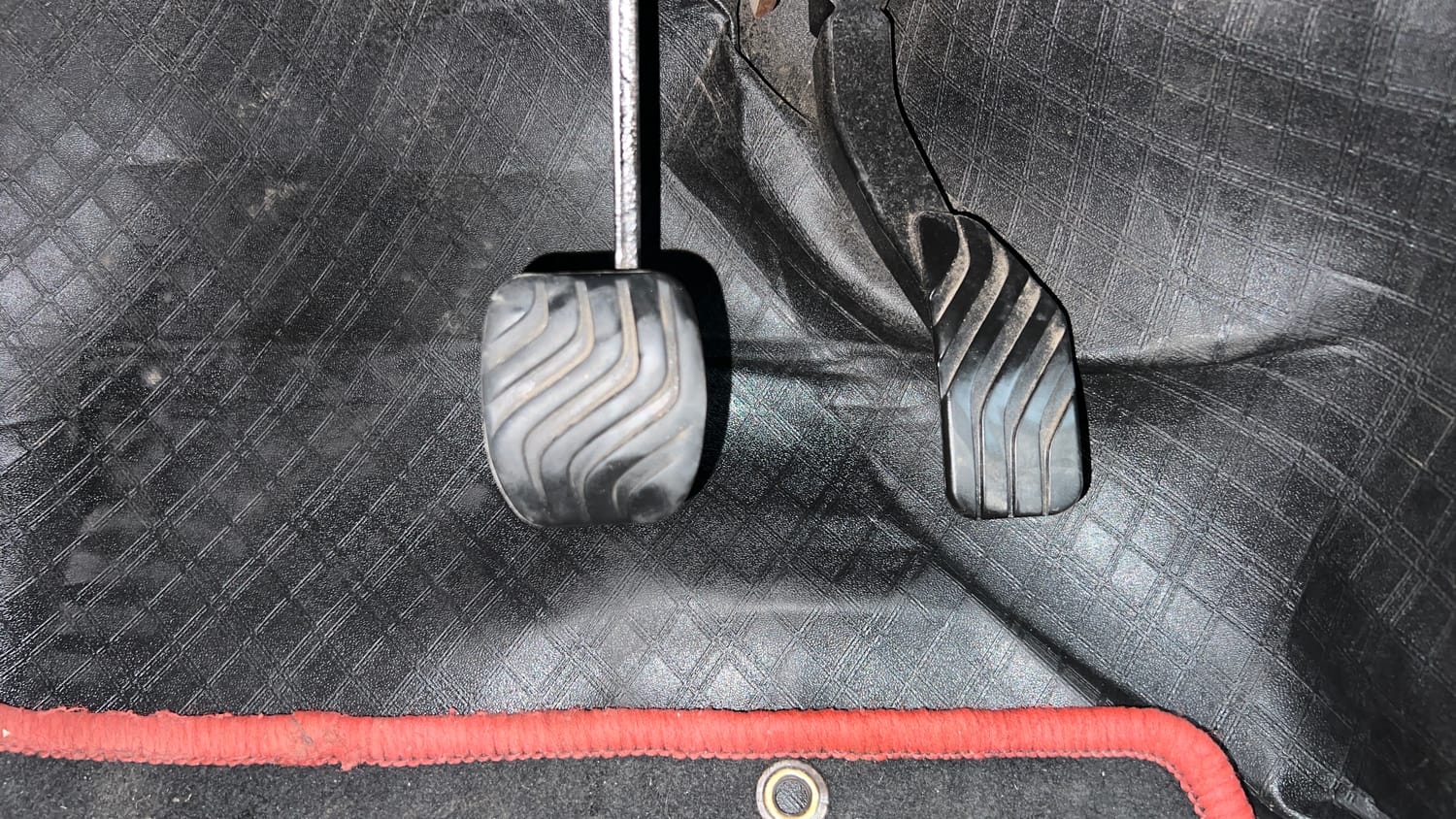 Used 2024 Renault Kwid CLIMBER 1.0 AMT Petrol Automatic interior PEDALS VIEW