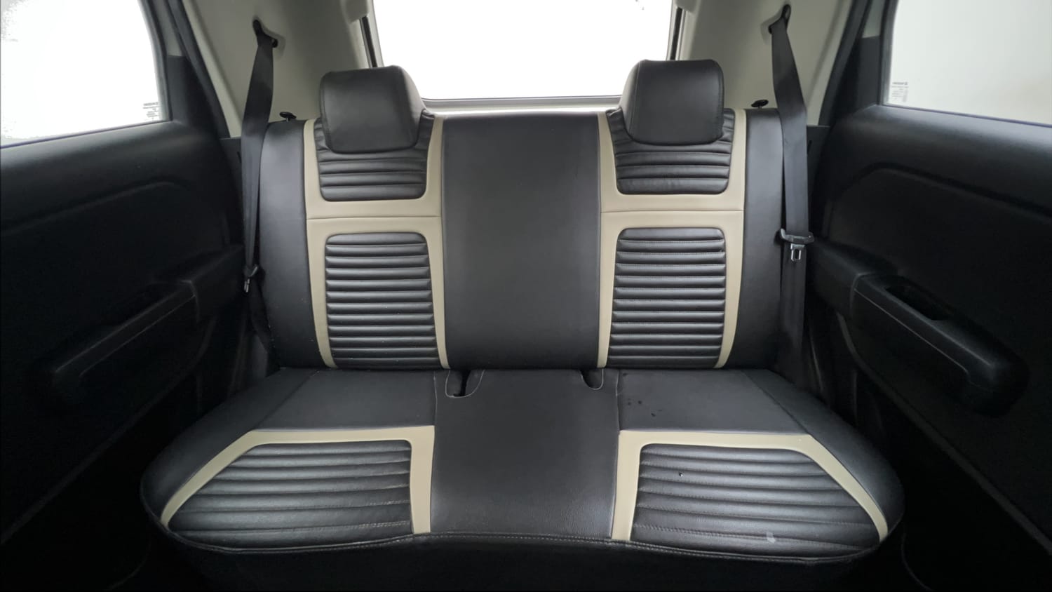 Used 2020 Maruti Suzuki Wagon R LXi 1.0 CNG Cng Manual interior REAR SEAT CONDITION VIEW
