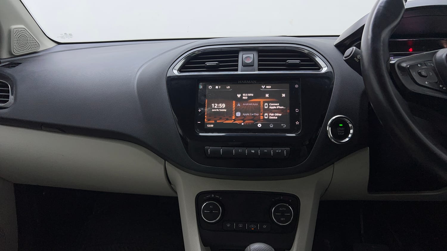 Used 2024 Tata Tigor XZA Plus iCNG Cng Automatic top_features Integrated (in-dash) music system