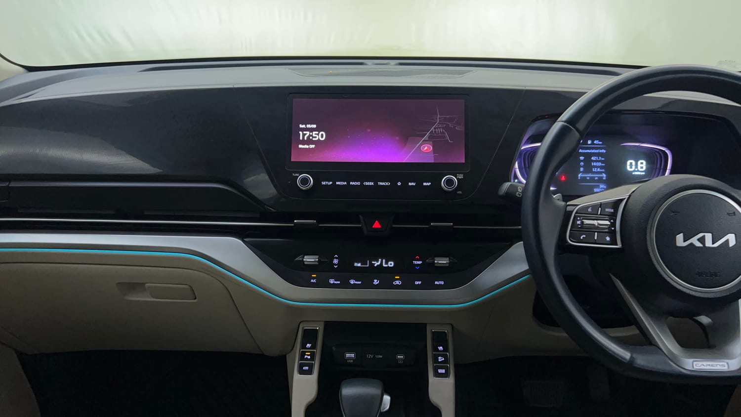 Used 2022 Kia Carens Luxury Plus 1.5 Diesel 6 STR Diesel Automatic interior MUSIC SYSTEM & AC CONTROL VIEW