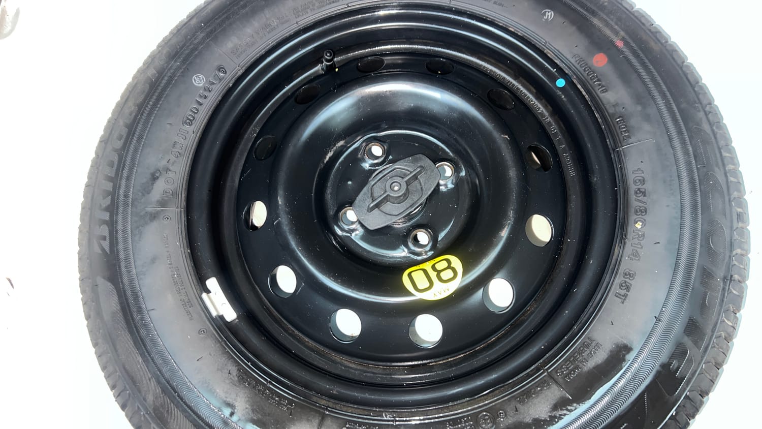Used 2018 Maruti Suzuki Swift ZXi Plus Petrol Manual tyres SPARE TYRE VIEW