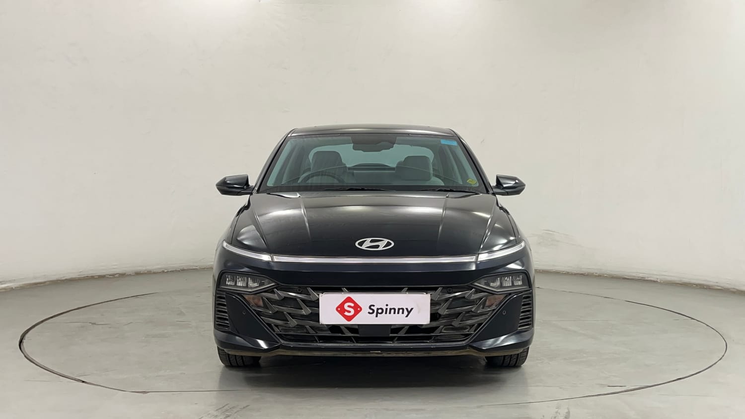 Used 2023 Hyundai Verna SX (O) 1.5 Petrol IVT Petrol Automatic exterior FRONT VIEW