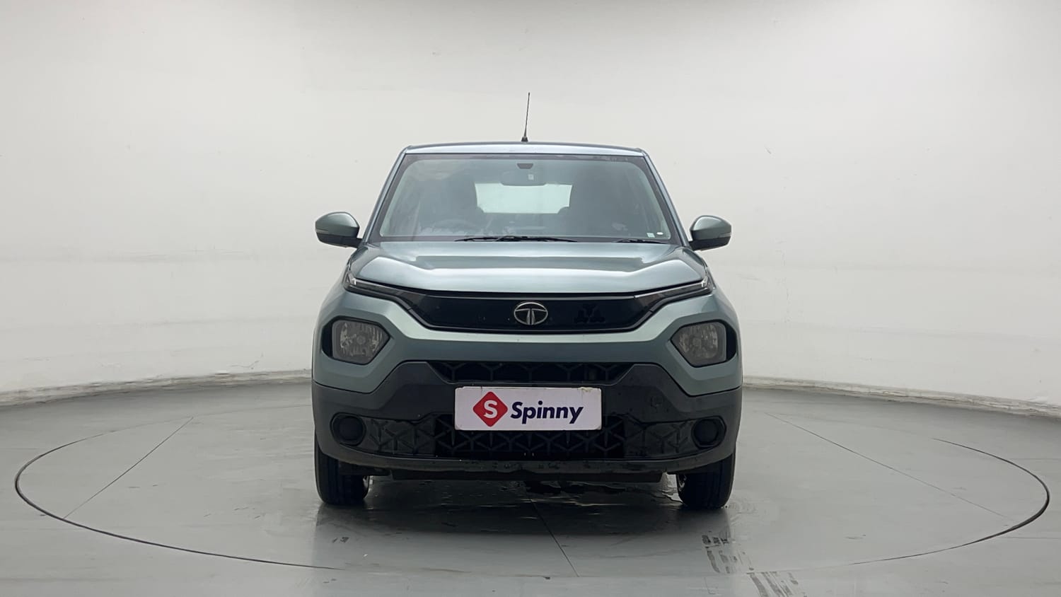 Used 2022 Tata Punch Adventure MT Petrol Manual exterior FRONT VIEW