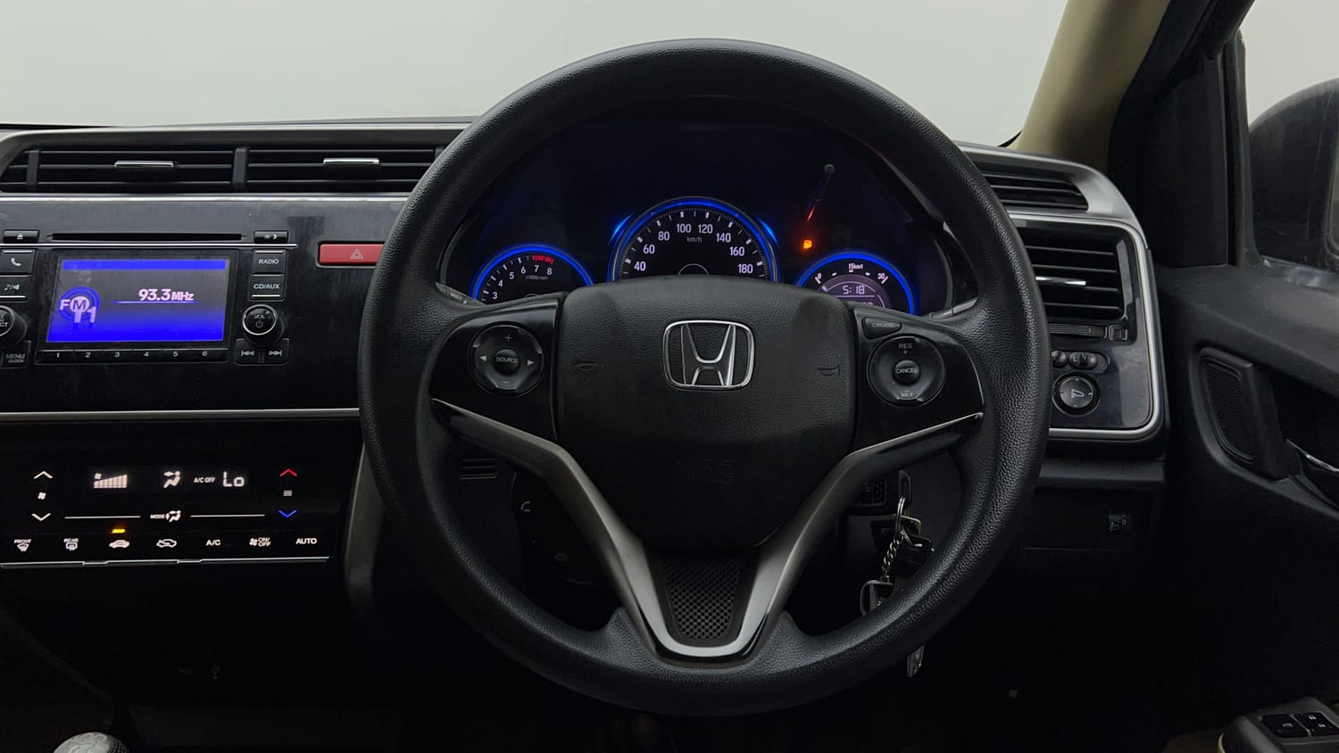 Used 2015 Honda City V Petrol Manual interior STEERING VIEW