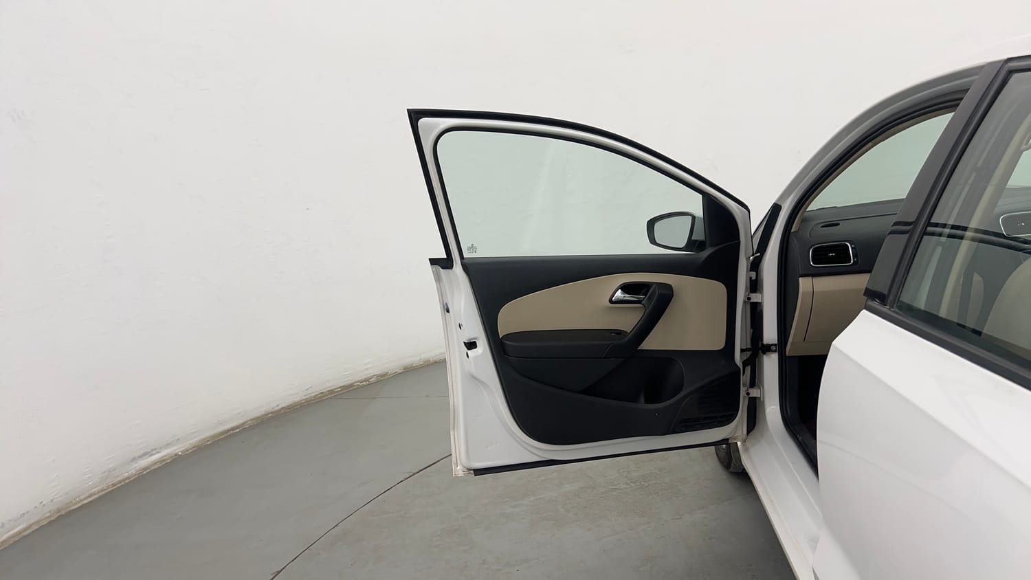 Used 2018 Skoda Rapid Style 1.6 MPI Petrol Manual interior LEFT FRONT DOOR OPEN VIEW