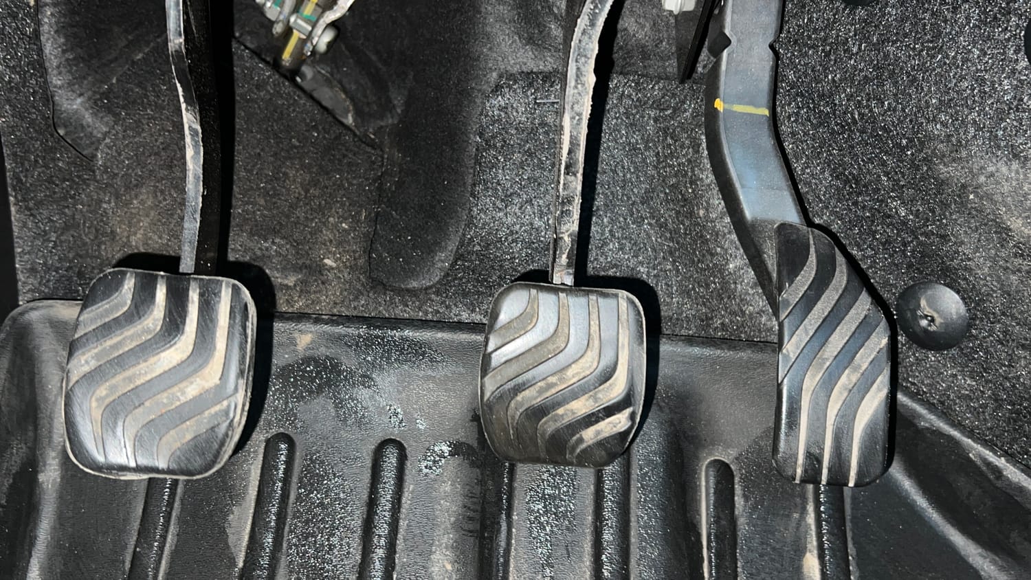 Used 2021 Renault Kiger RXT MT Petrol Manual interior PEDALS VIEW