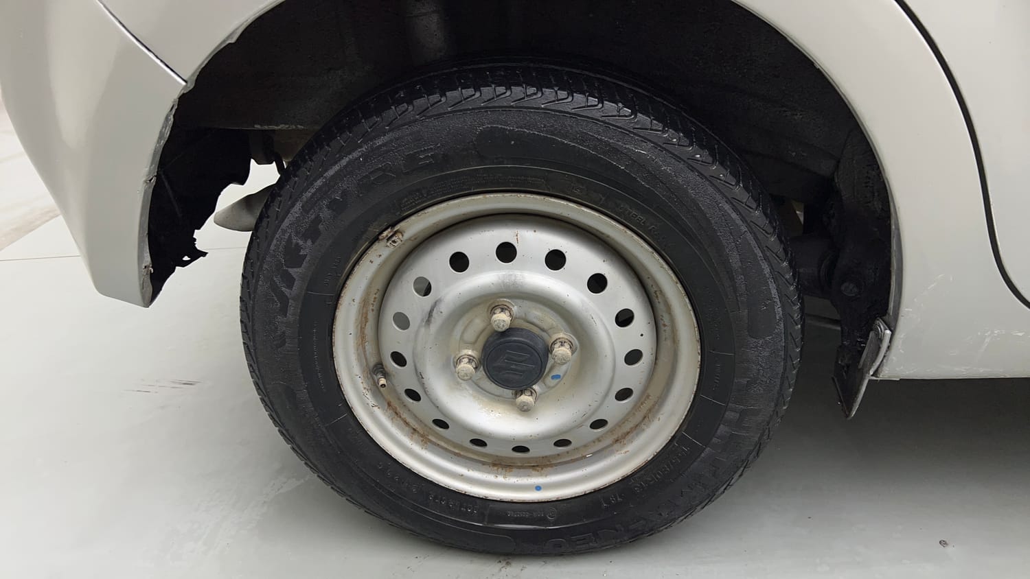 Used 2020 Maruti Suzuki Wagon R LXi 1.0 CNG Cng Manual tyres RIGHT REAR TYRE RIM VIEW