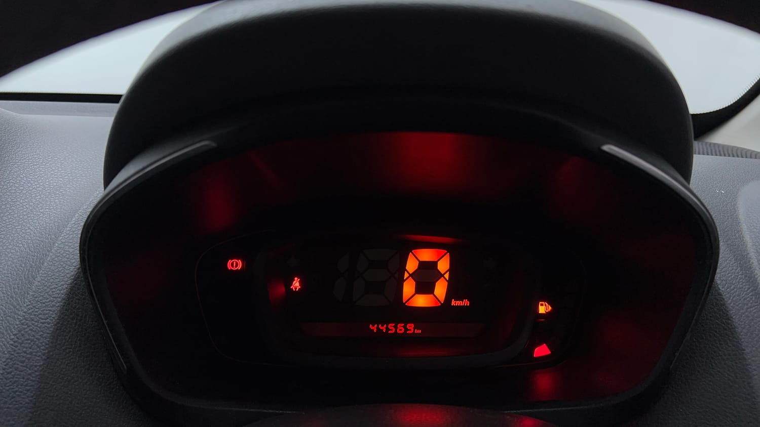 Used 2019 Renault Kwid RXT (O) 1.0 SCE Edition Petrol Manual interior CLUSTERMETER VIEW
